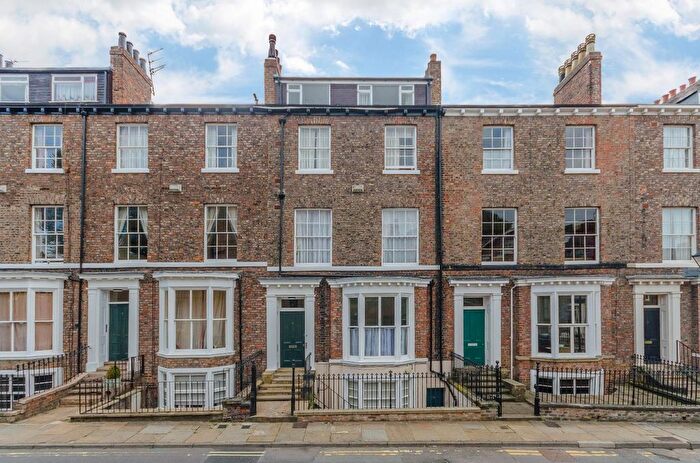 1 Bedroom Flat To Rent In St. Marys, Bootham, York, YO30