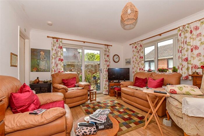 2 Bedroom Semi-Detached Bungalow For Sale In Bramley Close, Brabourne Lees, Kent, TN25