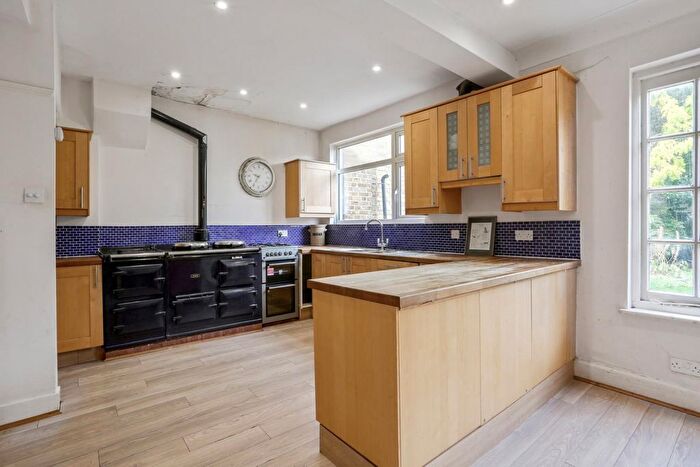 4 Bedroom Terraced House To Rent In Mayford Road, London, SW12