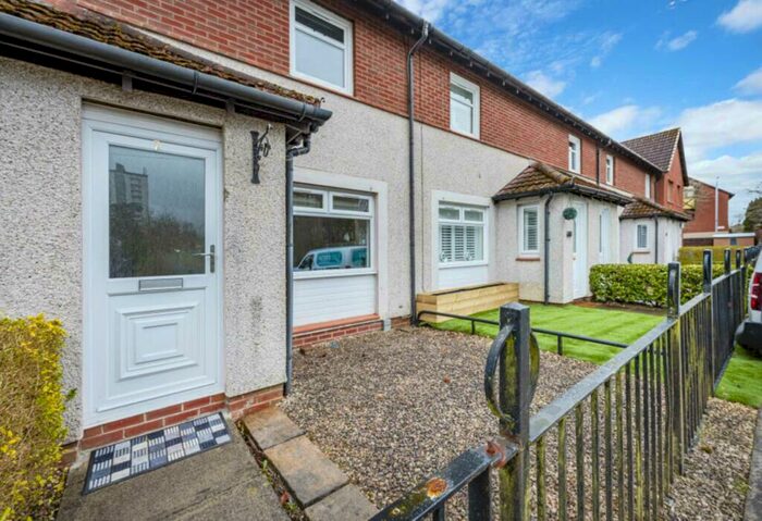 2 Bedroom Terraced House To Rent In Ardmaleish Road, Glasgow, G45