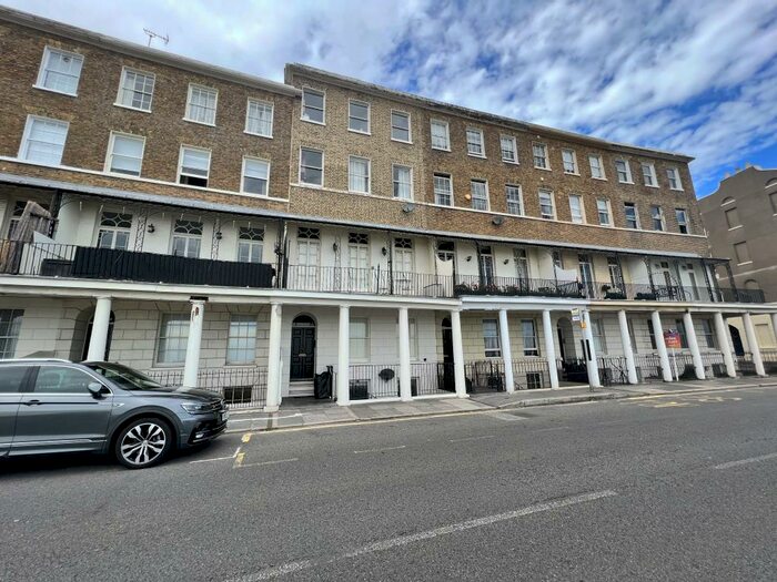 2 Bedroom Apartment To Rent In Ramsgate, CT11