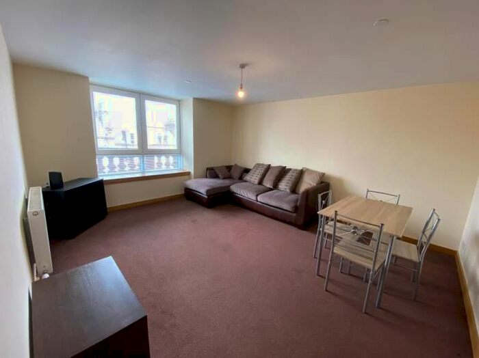 2 Bedroom Flat To Rent In Palace Buildings, Coutties Wynd, Dundee, DD1