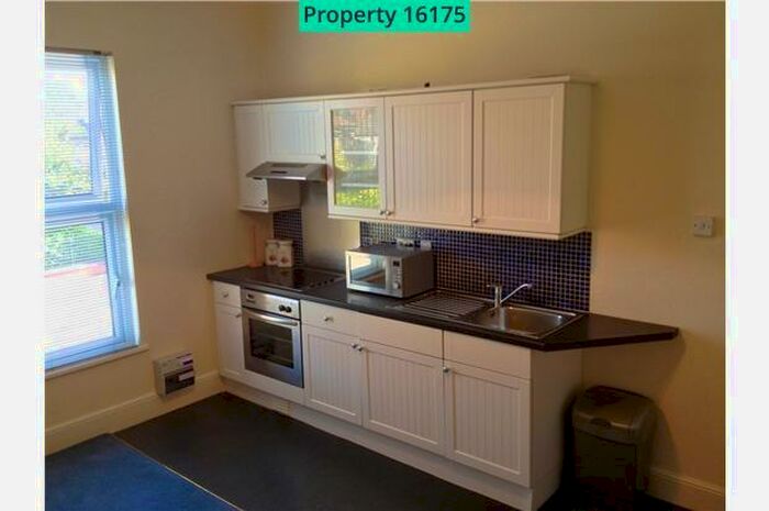 1 Bedroom Flat To Rent In Birmingham Road, Sutton Coldfield, B72
