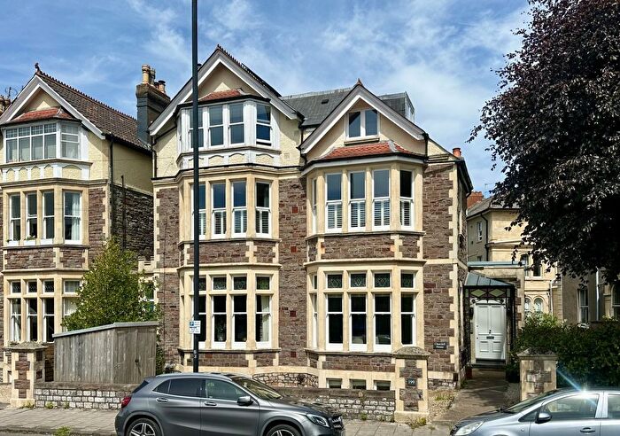 2 Bedroom Flat For Sale In Redland Road, Redland, Bristol, BS6