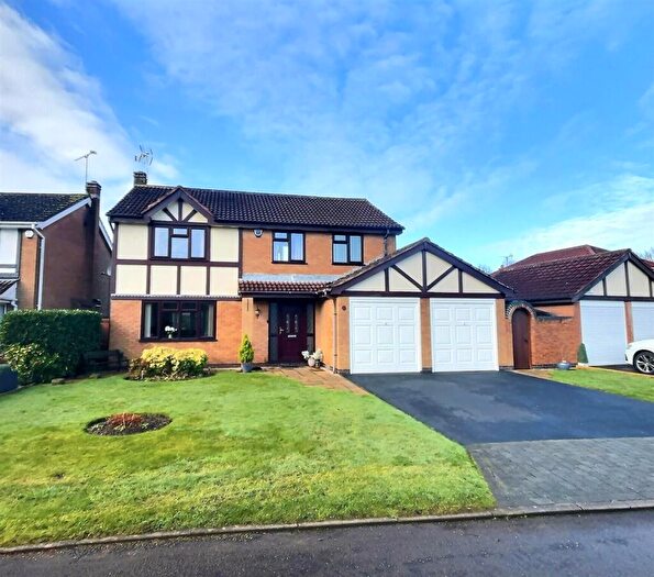 4 Bedroom Detached House For Sale In Birkdale Close, Mickleover, Derby, DE3