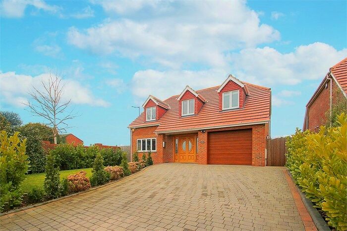 4 Bedroom Detached House To Rent In Wexham Woods, Wexham, SL3