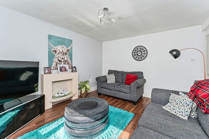 3 Bedroom End Terrace House For Sale In King Street, Cefn Mawr, Wrexham, LL14