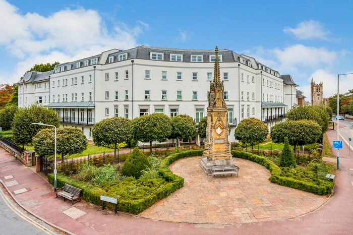 2 Bedroom Flat To Rent In Exchange Mews, Culverden Park Road, Tunbridge Wells, TN4