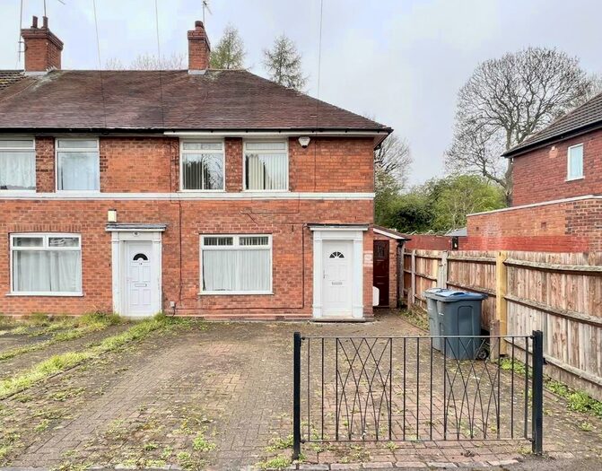 3 Bedroom End Of Terrace House To Rent In Corisande Road, Selly Oak, Birmingham, B29
