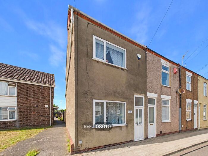 2 Bedroom End Of Terrace House To Rent In , Haycroft Street, Grimsby, DN31
