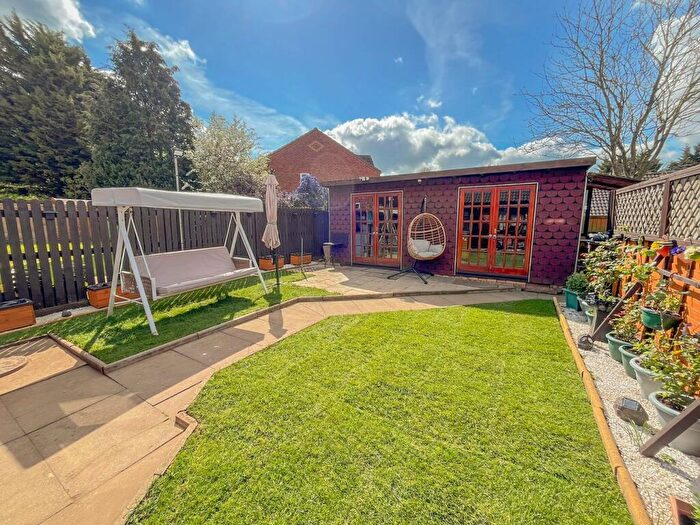 2 Bedroom Bungalow For Sale In Howkins Road, Brownsover, Rugby, CV21