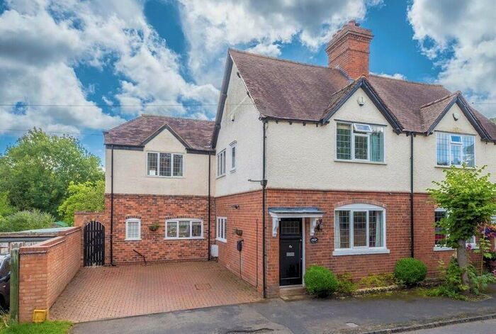 4 Bedroom Detached House For Sale In Doctors Hill, Tanworth-in-arden, Solihull, B94