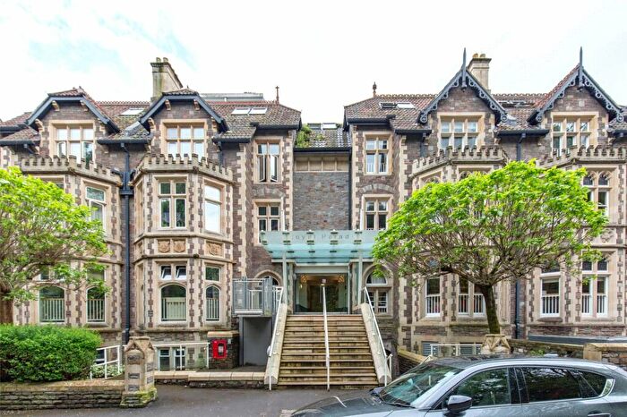 1 Bedroom Apartment To Rent In Elmdale Road, Tyndalls Park, Bristol, BS8