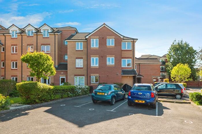 2 Bedroom Retirement Property For Sale In Oakley Road, Southampton, SO16