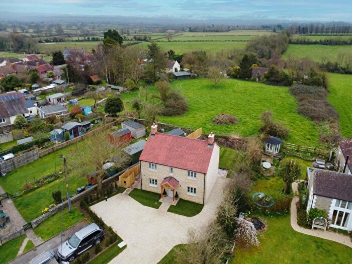 3 Bedroom Detached House For Sale In Chapel Lane, Yenston, Templecombe, BA8