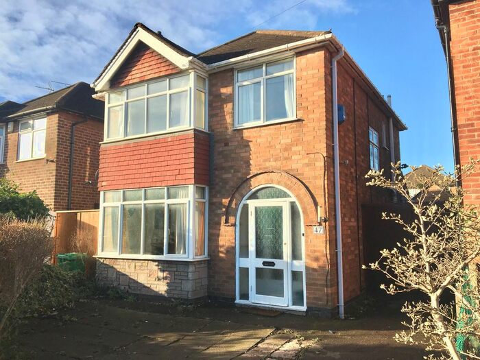 3 Bedroom Property To Rent In Trentham Gardens, Nottingham, NG8
