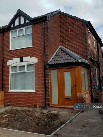3 Bedroom Semi-Detached House To Rent In Downham Crescent, Prestwich, Manchester, M25
