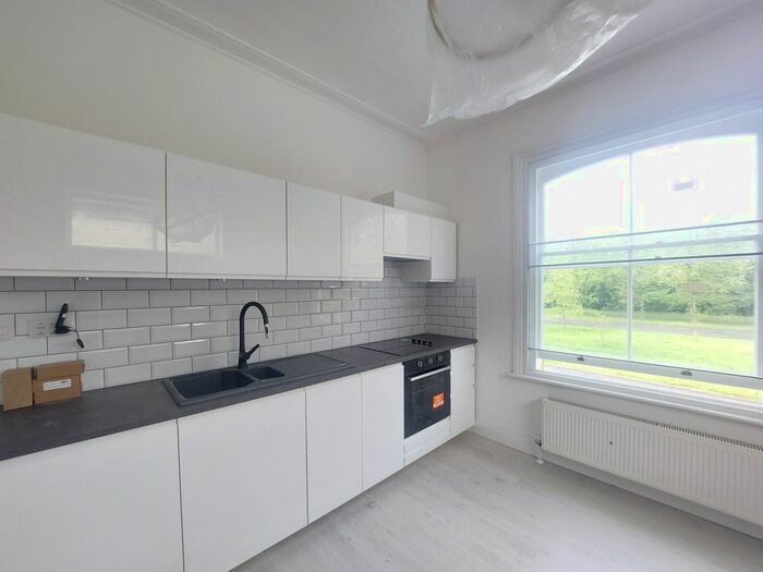 1 Bedroom Flat To Rent In The Avenue, Southampton, SO17