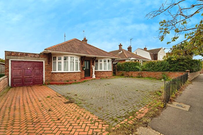 3 Bedroom Detached Bungalow For Sale In Victoria Road, Gorleston, Great Yarmouth, NR31