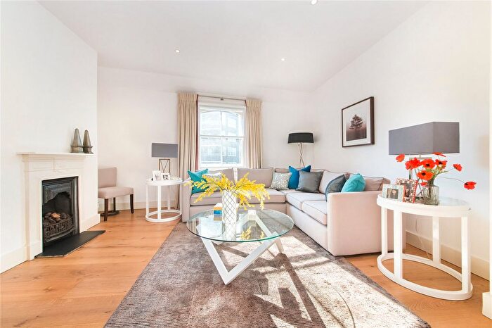 3 Bedroom Flat To Rent In Ebury Street, Belgravia, London, SW1W