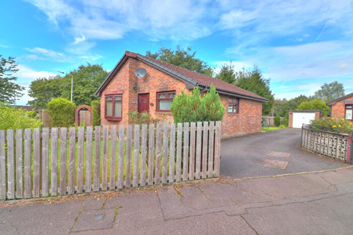 2 Bedroom Bungalow For Sale In Whitestone Avenue, Glasgow, G68