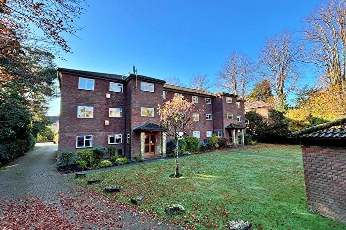 2 Bedroom Flat For Sale In Portarlington Road, Westbourne, BH4