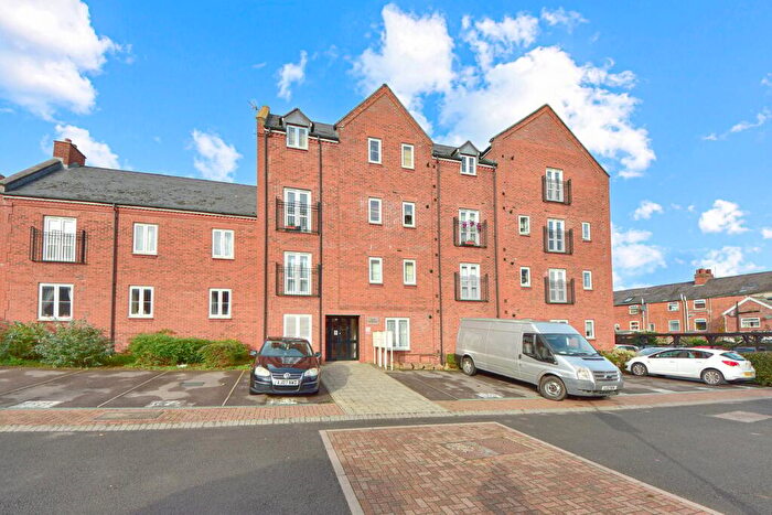 2 Bedroom Apartment For Sale In Britannia Road, Banbury, OX16