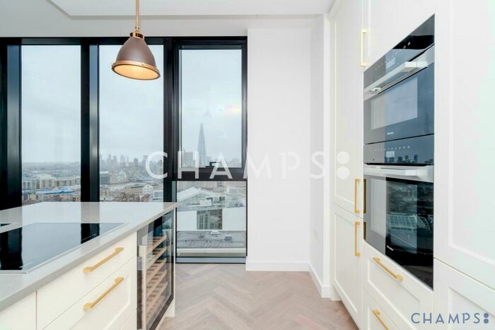 3 Bedroom Flat To Rent In Gauging Square, London Dock, E1W
