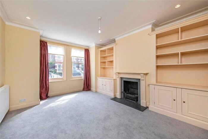 4 Bedroom House To Rent In First Avenue, Mortlake, SW14