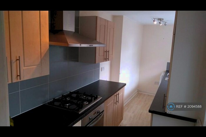 2 Bedroom Terraced House To Rent In Emerson Street, Salford, M5