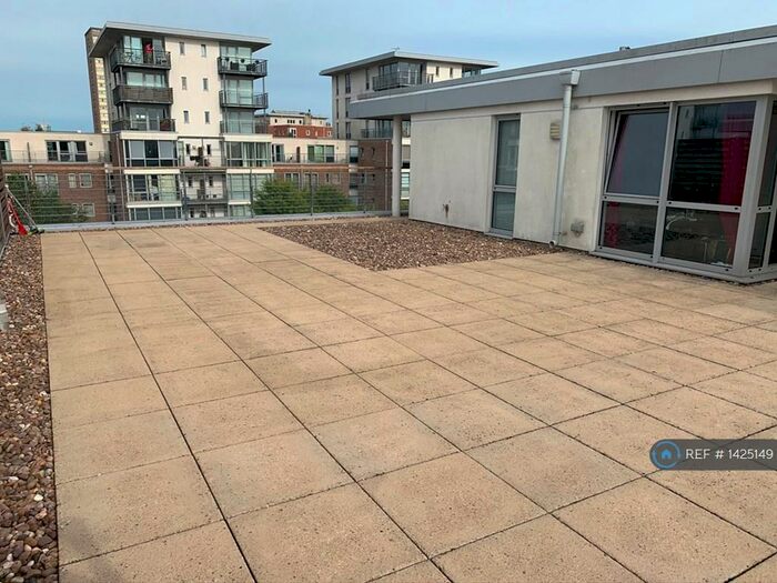 1 Bedroom Penthouse To Rent In Admiralty Road, Portsmouth, PO1