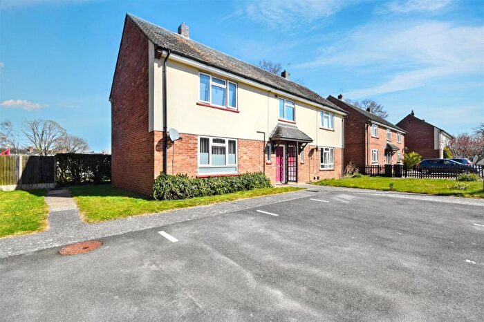 3 Bedroom Semi-Detached House For Sale In Badersfield, Norwich, NR10