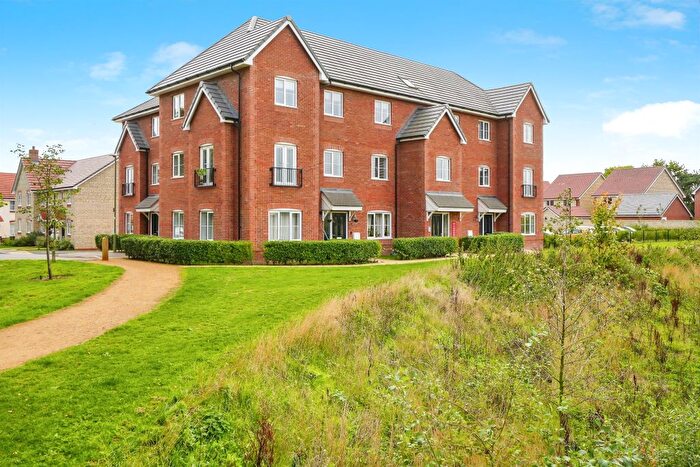 2 Bedroom Flat For Sale In Tom Gaughan Way, Didcot, OX11
