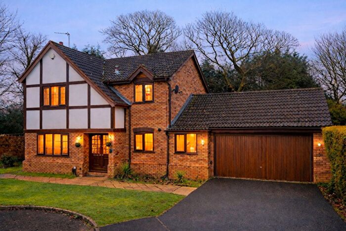 4 Bedroom Detached House For Sale In Wykeham Mews, Heaton, Bolton, BL1