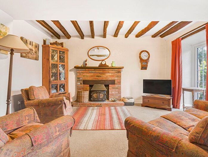 5 Bedroom Detached House For Sale In High Street, Wheatley, OX33