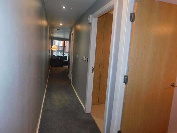 2 Bedroom Apartment To Rent In Henry Street, L1