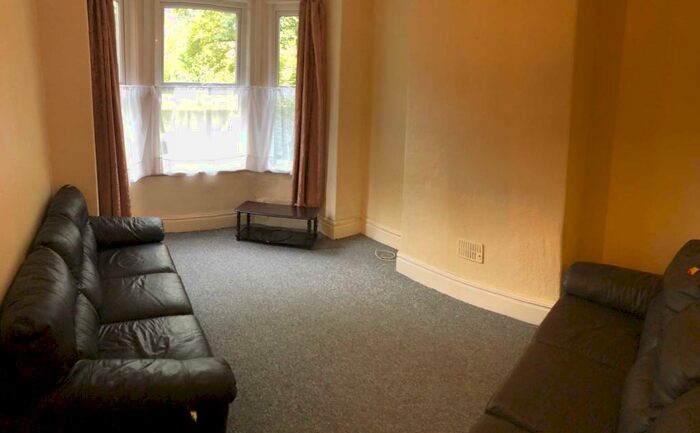 4 Bedroom Terraced House To Rent In Rippingham Road, Withington, M20