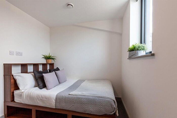 1 Bedroom Flat To Rent In Cavendish Street, Leeds, LS3