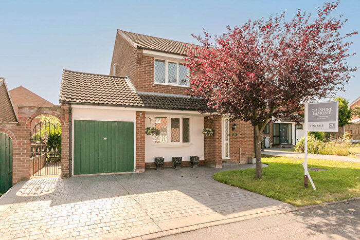4 Bedroom Detached House For Sale In Nevis Drive, Crewe, CW2