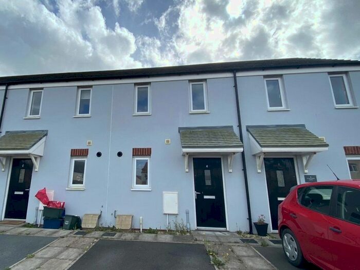 Terraced House To Rent In Turnberry Close, Hubberston, Milford Haven, SA73