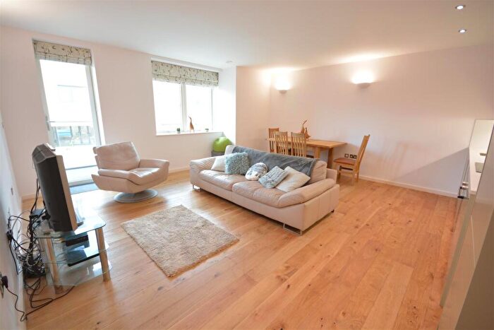 3 Bedroom Apartment To Rent In Rosebery House, East Street, Epsom, London, KT17