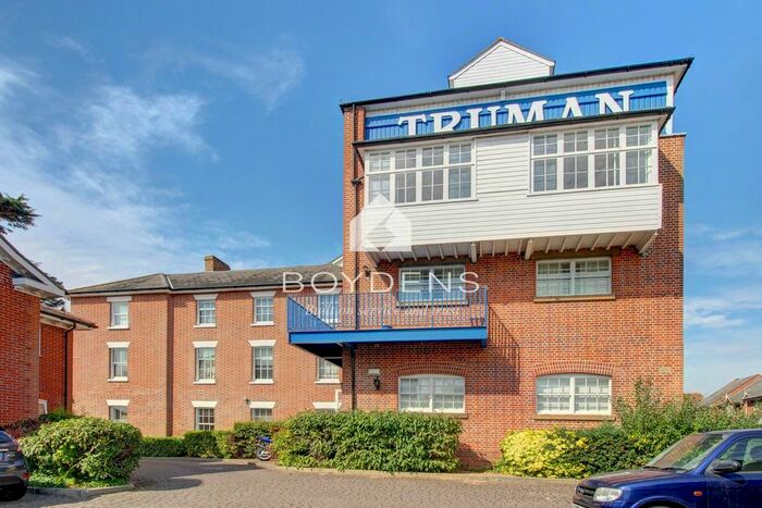 2 Bedroom Flat To Rent In Maltings Park, Colchester Road, West Bergholt, Colchester, CO6