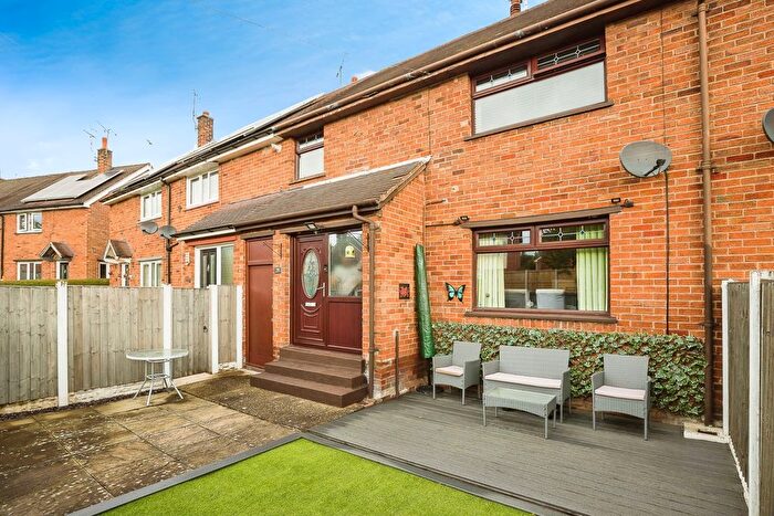 3 Bedroom Terraced House For Sale In Trofryn, Pen-Y-Cae, Wrexham, LL14
