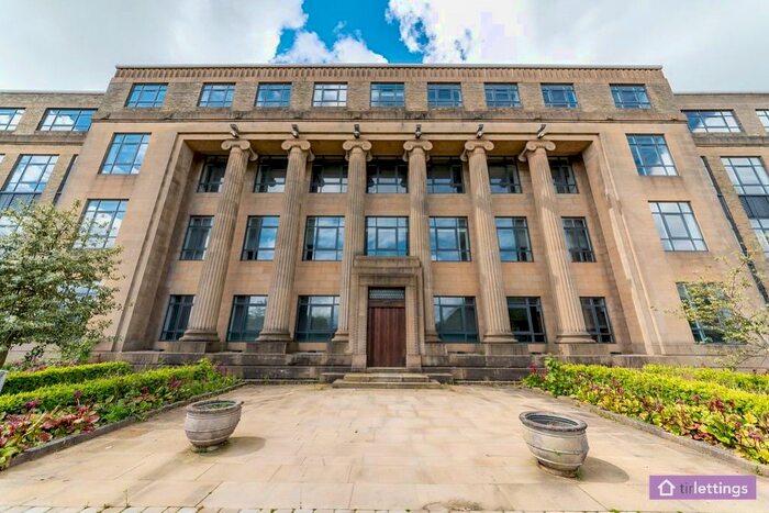 2 Bedroom Terraced House To Rent In Card House, Bingley Road, Bradford, BD9