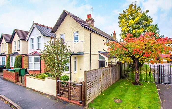 3 Bedroom Semi-Detached House To Rent In Florence Road, Walton-On-Thames, KT12