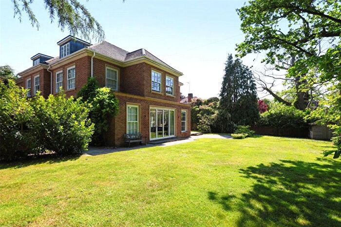6 Bedroom Detached House To Rent In Ashcroft Park, Cobham, KT11