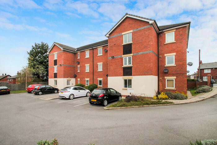 2 Bedroom Flat To Rent In Vesper Road, Kirkstall, Leeds, LS5