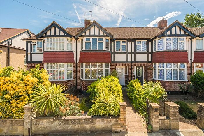3 Bedroom Terraced House For Sale In Manoel Road, Twickenham, TW2
