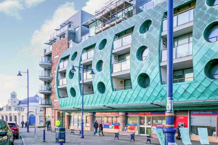 2 Bedroom Flat To Rent In Esplanade House, Porthcawl, CF36