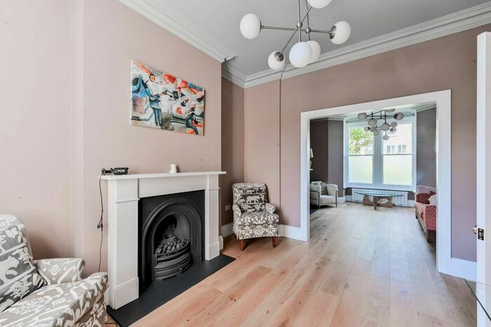 4 Bedroom Terraced House To Rent In Tancred Road, Finsbury Park, London, N4